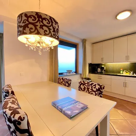 Callantsoger Staete A110 *